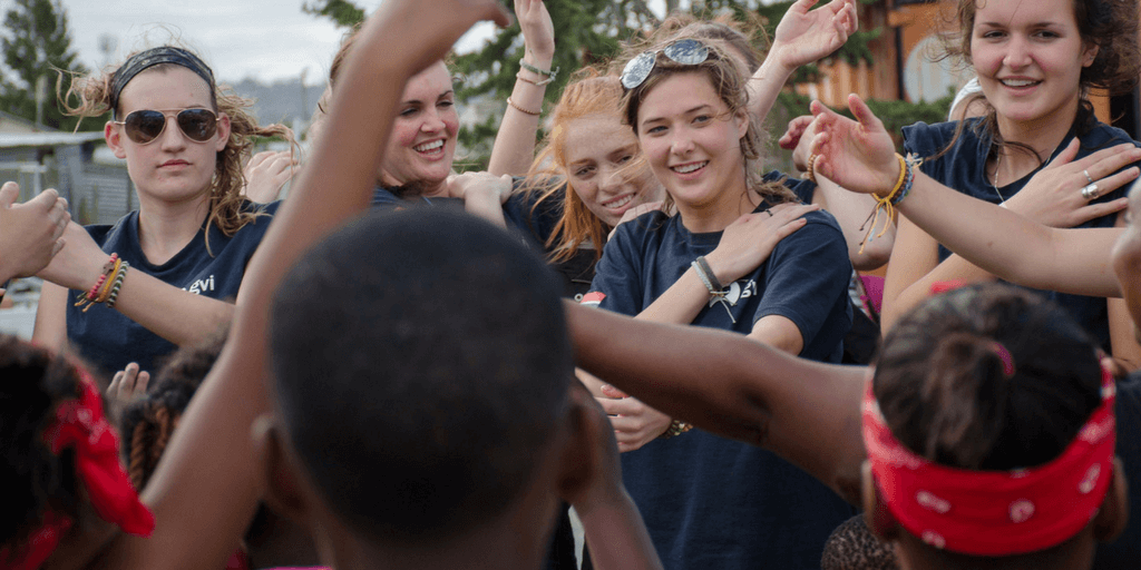 volunteering helps you to get into college